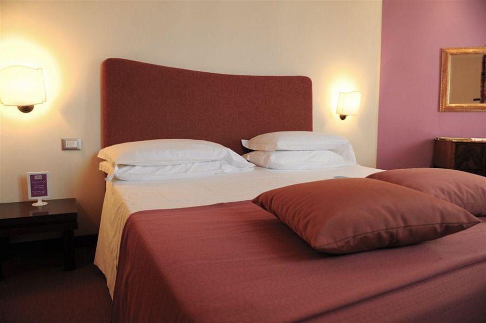 Hotel Casali Cesena Buitenkant foto